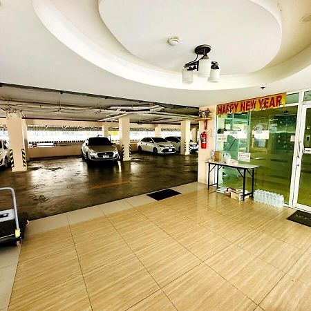Wisdom Burg Bangsaen, Pool, Gym Aparthotel Ban Rong Khoei Ngoại thất bức ảnh