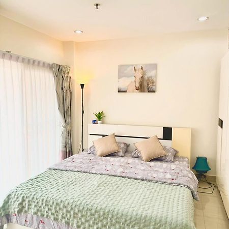 Wisdom Burg Bangsaen, Pool, Gym Aparthotel Ban Rong Khoei Ngoại thất bức ảnh