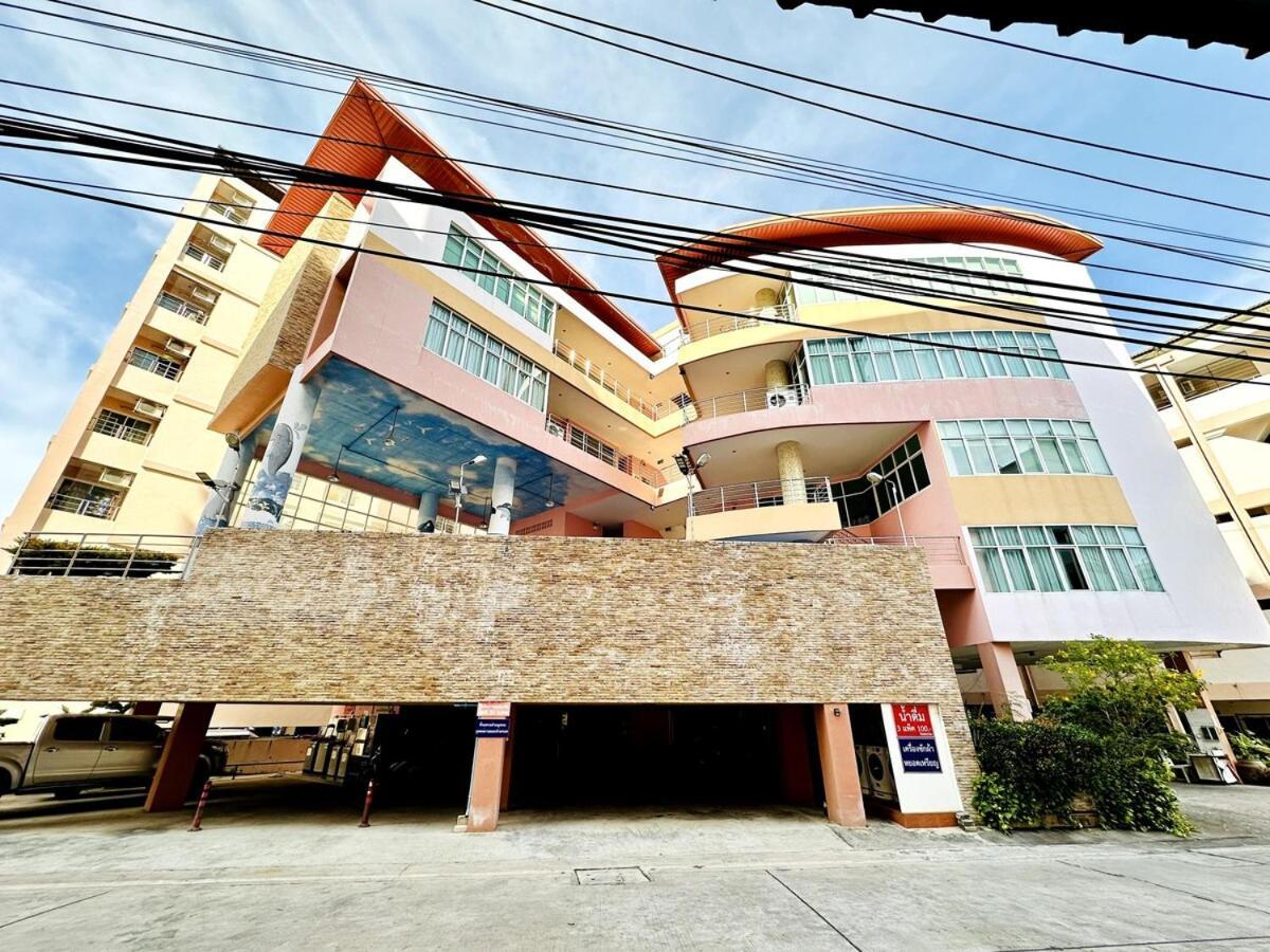 Wisdom Burg Bangsaen, Pool, Gym Aparthotel Ban Rong Khoei Ngoại thất bức ảnh