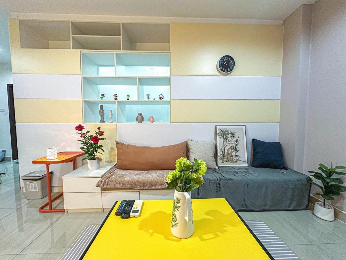 Wisdom Burg Bangsaen, Pool, Gym Aparthotel Ban Rong Khoei Ngoại thất bức ảnh