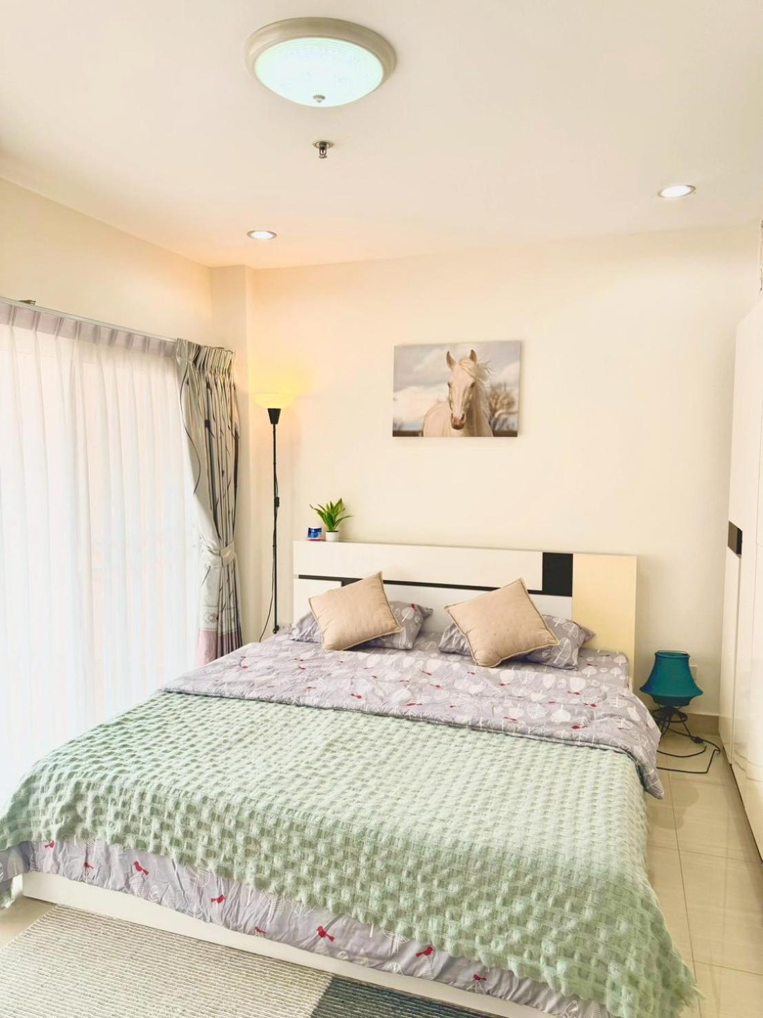 Wisdom Burg Bangsaen, Pool, Gym Aparthotel Ban Rong Khoei Ngoại thất bức ảnh